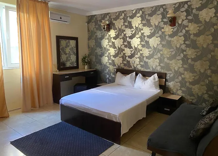 Vila Dona Cu Piscina 3* Eforie Nord